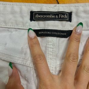 Abercrombie & Fitch White Denim